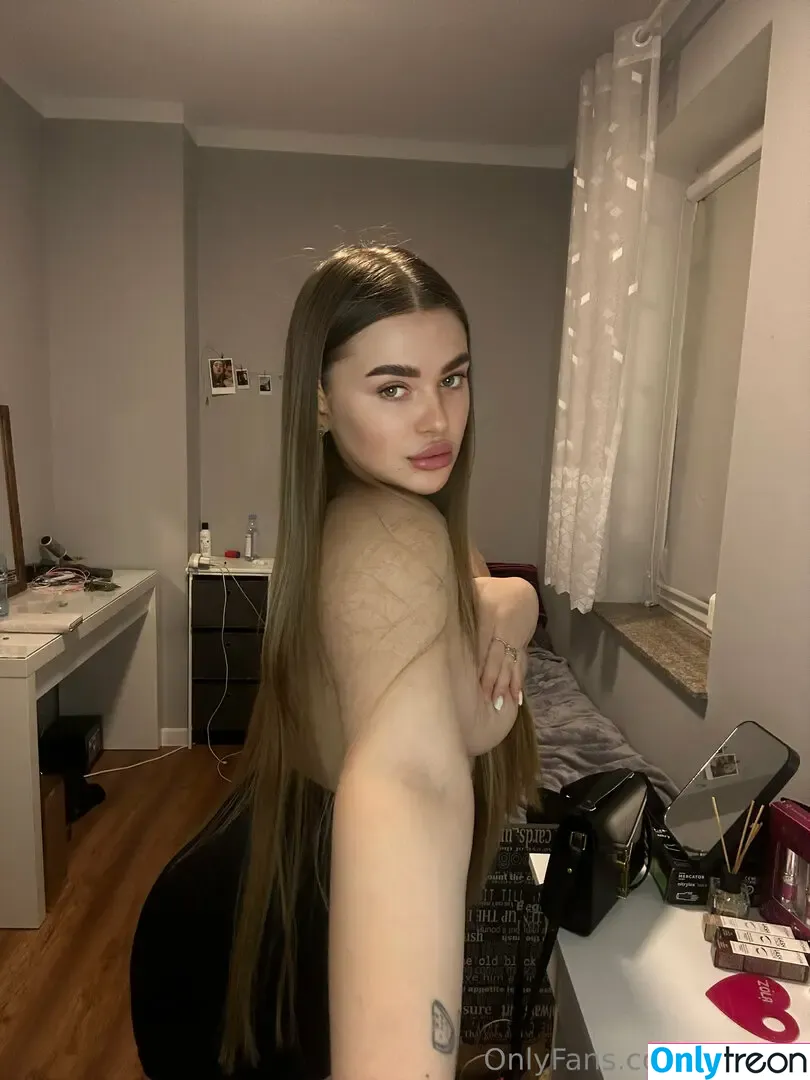 arinkoo nude photo #0023 (arinkoo)