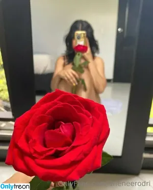 arleneerodri / mommyof3_amc nude photo #0001