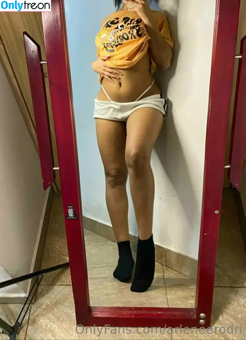 arleneerodri nude photo #0035 (mommyof3_amc)
