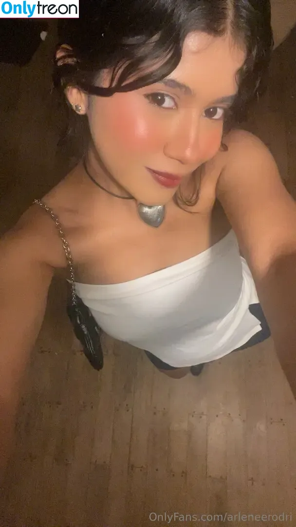 arleneerodri nude photo #0079 (mommyof3_amc)