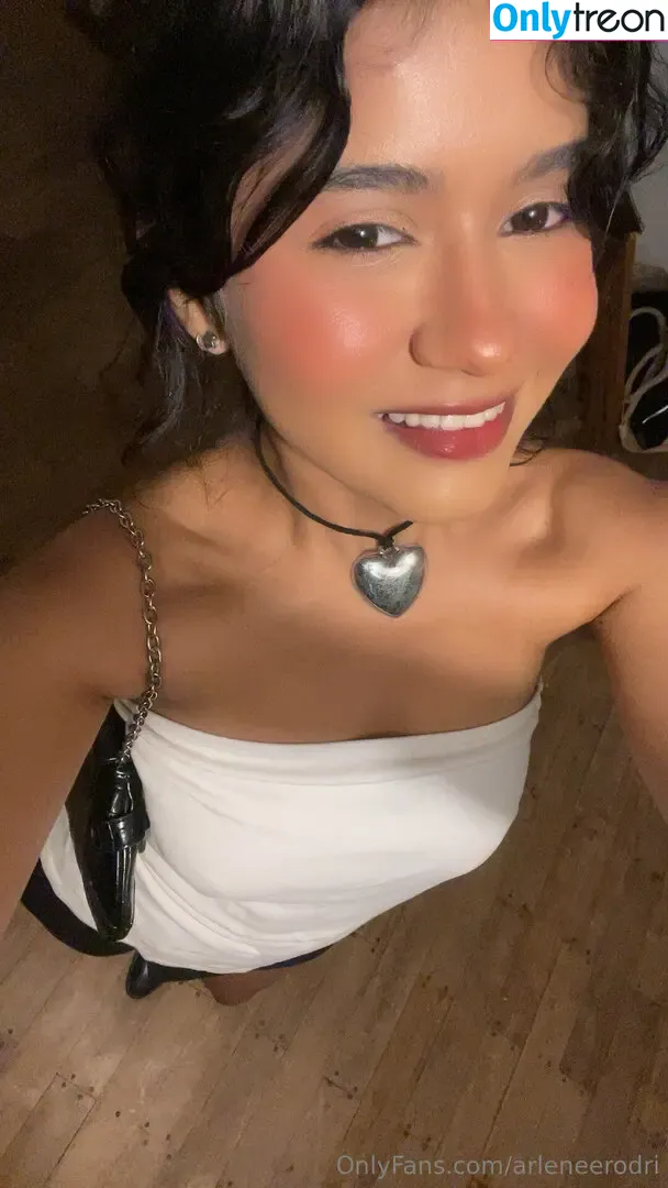 arleneerodri nude photo #0080 (mommyof3_amc)