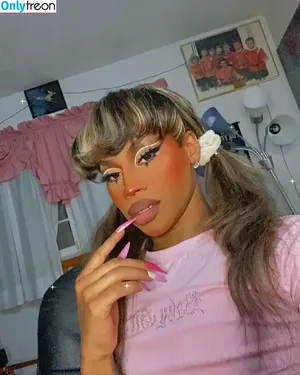 artiethepixieee / Artie / femboifantasyy nude photo #0003