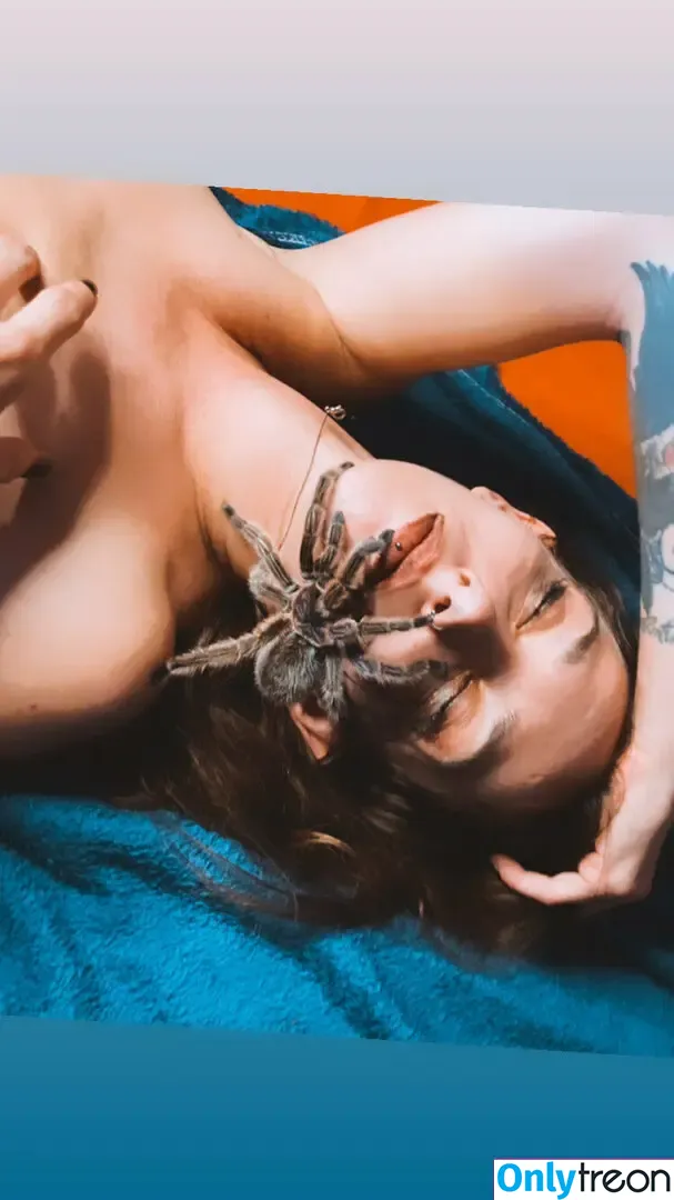 artnvenom nude photo #0176 (artnvenom)