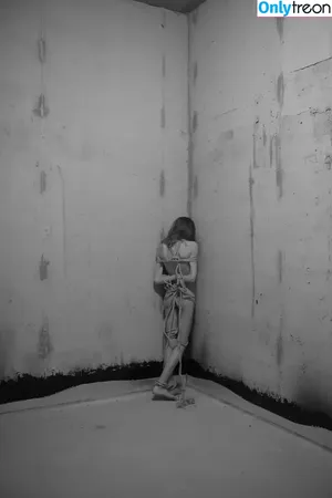 Artobjectt nude photo #0006