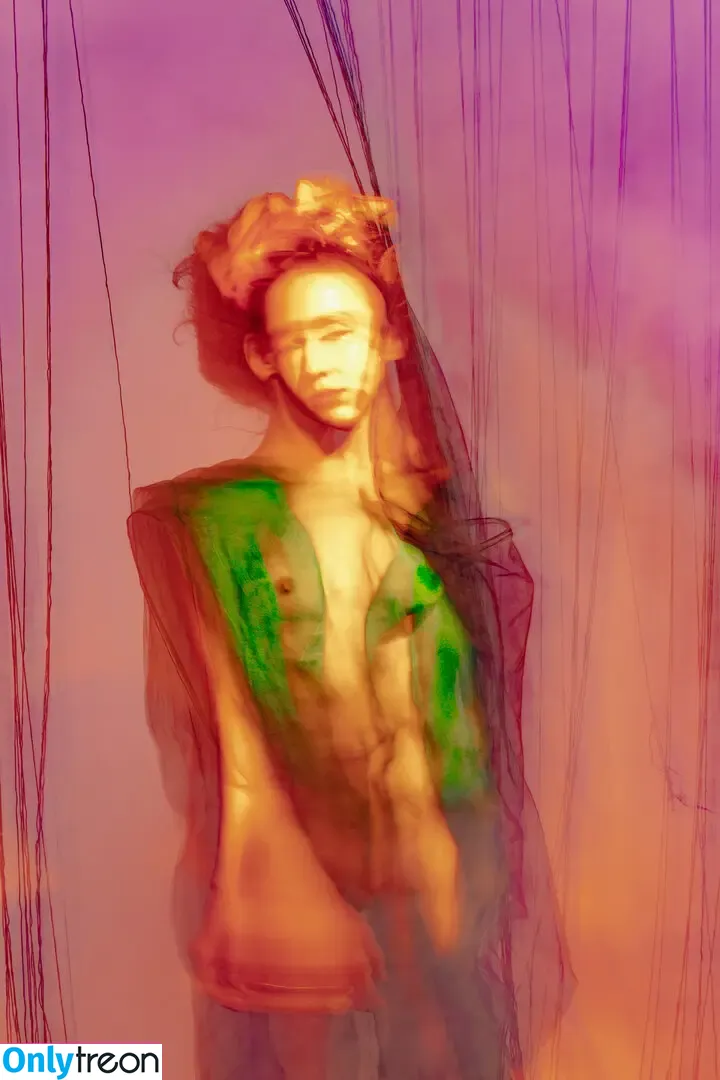 Artobjectt nude photo #0004 (Artobjectt)
