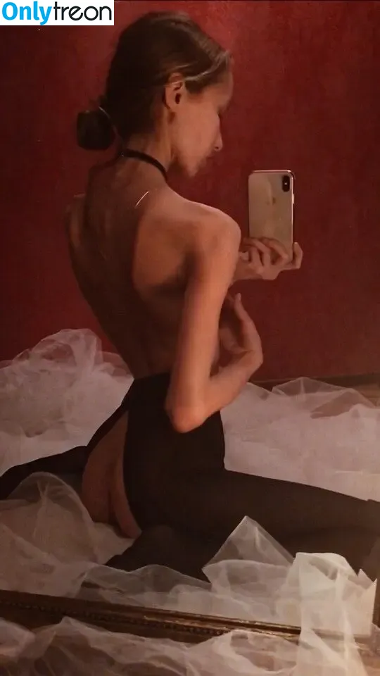 Artobjectt nude photo #0016 (Artobjectt)