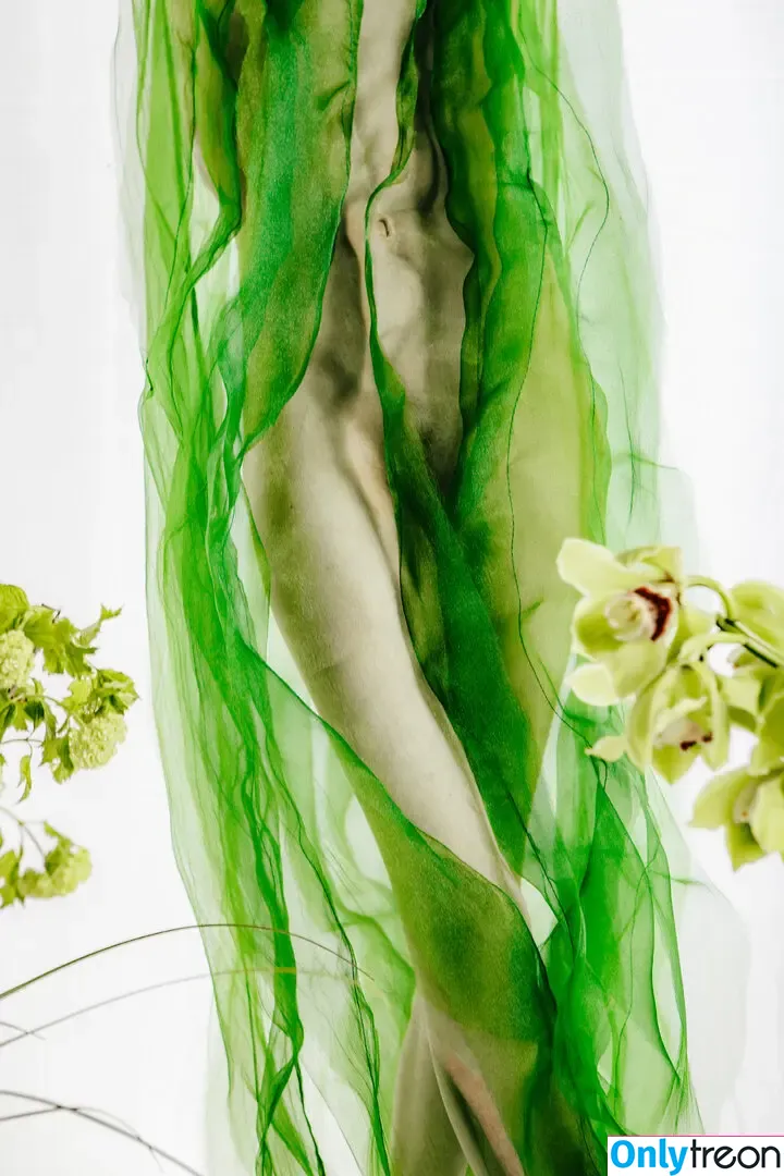 Artobjectt nude photo #0021 (Artobjectt)
