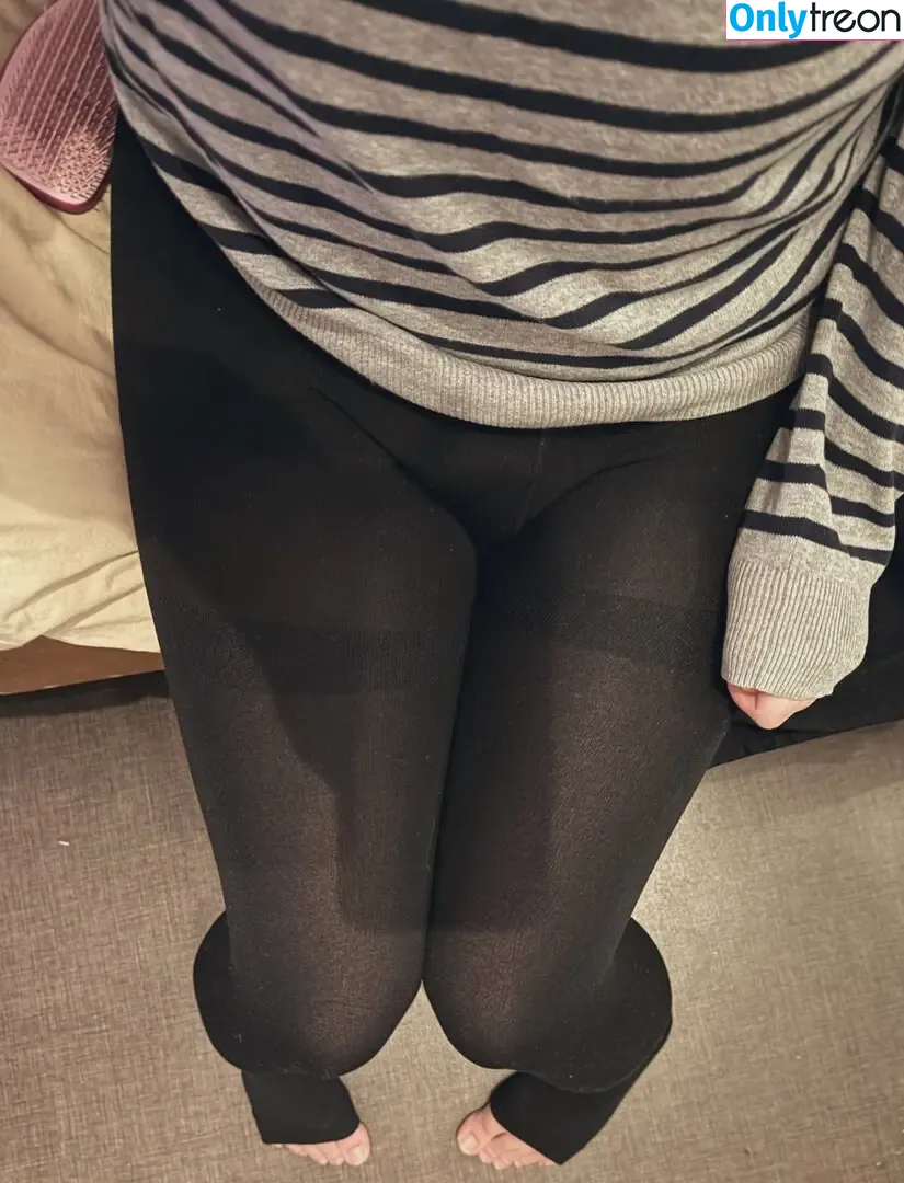 ArtsyVRC nude photo #0032 (reel)