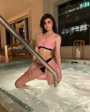 Aruuu /  / DeputyARUUU / malachitexd nude photo #0023