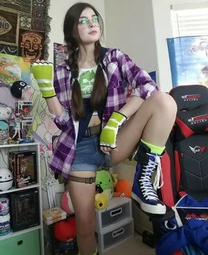 Aruuu /  / DeputyARUUU / malachitexd nude photo #0049