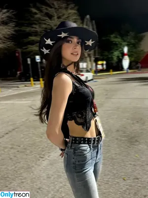 Aruuu /  / DeputyARUUU / malachitexd nude photo #0573