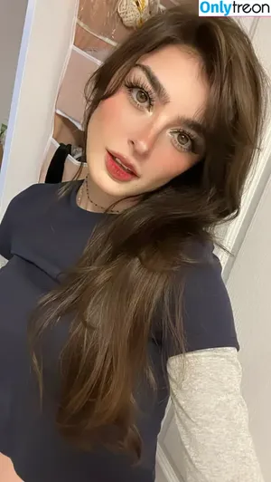 Aruuu /  / DeputyARUUU / malachitexd nude photo #0577