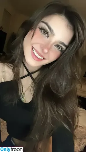 Aruuu /  / DeputyARUUU / malachitexd nude photo #0581