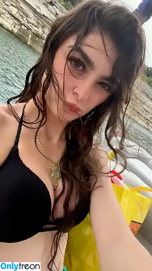 Aruuu /  / DeputyARUUU / malachitexd nude photo #0624