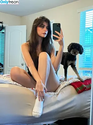 Aruuu /  / DeputyARUUU / malachitexd nude photo #0636