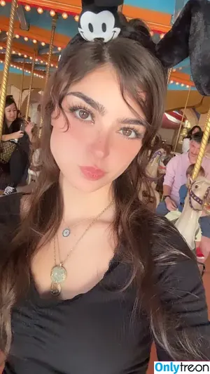 Aruuu /  / DeputyARUUU / malachitexd nude photo #0850