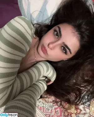 Aruuu /  / DeputyARUUU / malachitexd nude photo #0983