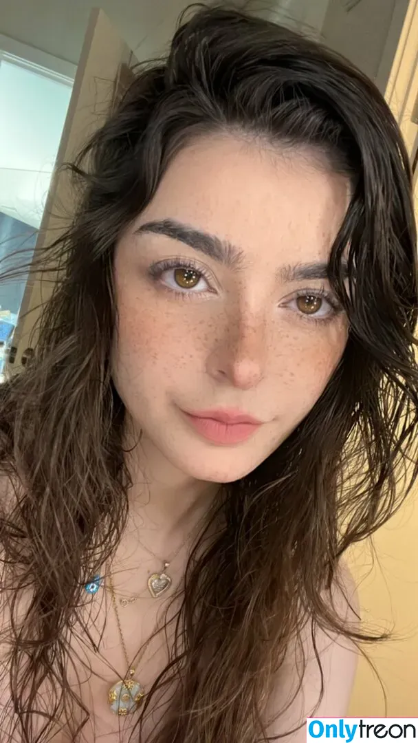 Aruuu nude photo #0069 ( / DeputyARUUU / malachitexd)