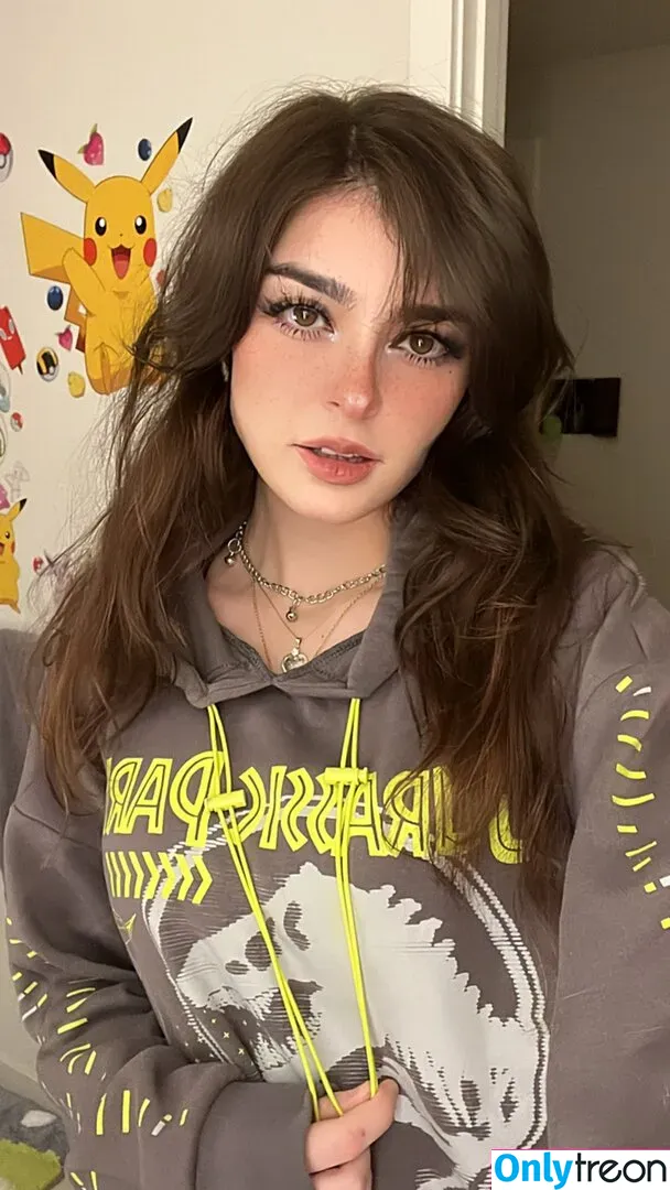 Aruuu nude photo #0161 ( / DeputyARUUU / malachitexd)