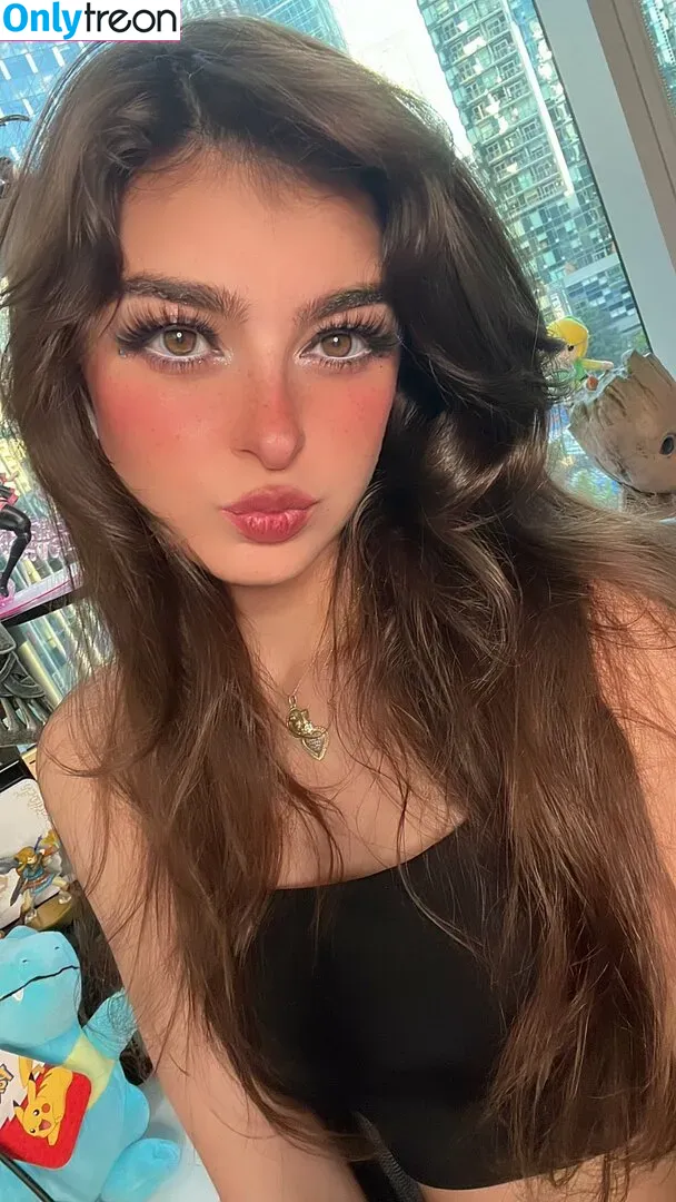 Aruuu nude photo #0327 ( / DeputyARUUU / malachitexd)