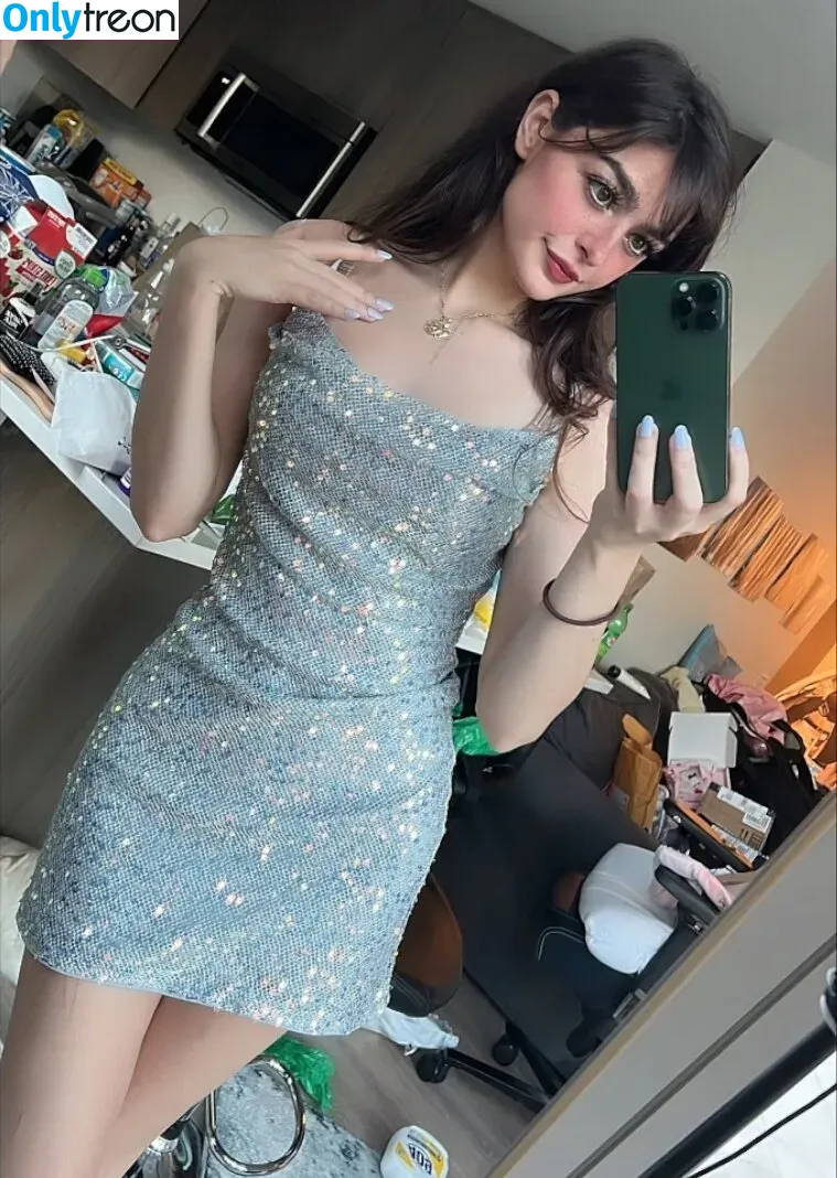 Aruuu nude photo #0330 ( / DeputyARUUU / malachitexd)