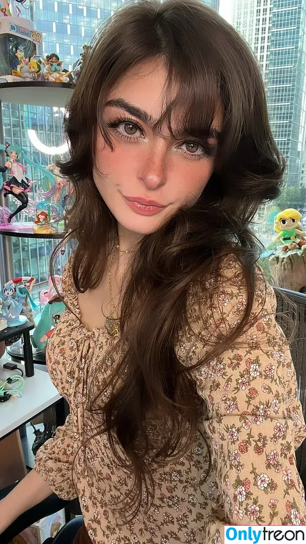 Aruuu nude photo #0342 ( / DeputyARUUU / malachitexd)