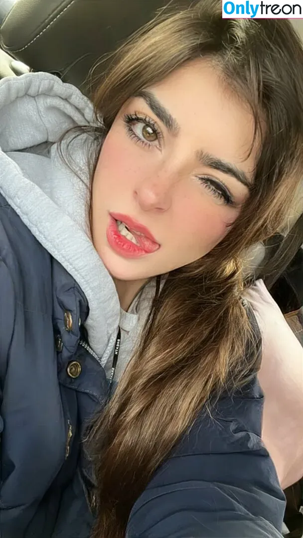 Aruuu nude photo #0384 ( / DeputyARUUU / malachitexd)