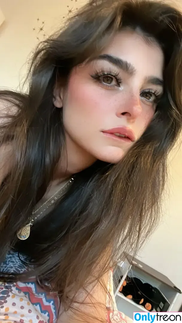 Aruuu nude photo #0673 ( / DeputyARUUU / malachitexd)