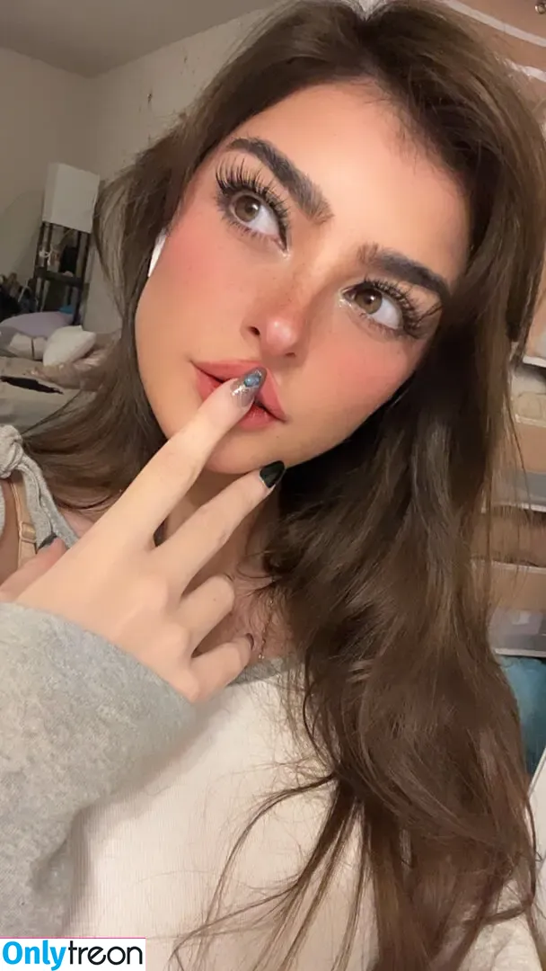 Aruuu nude photo #0683 ( / DeputyARUUU / malachitexd)