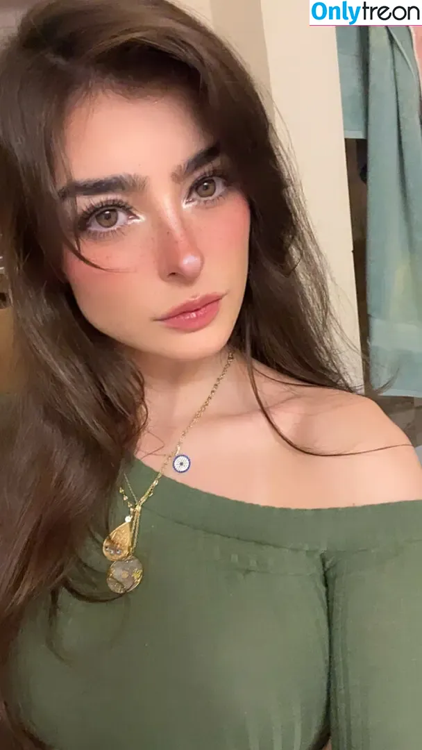 Aruuu nude photo #0721 ( / DeputyARUUU / malachitexd)
