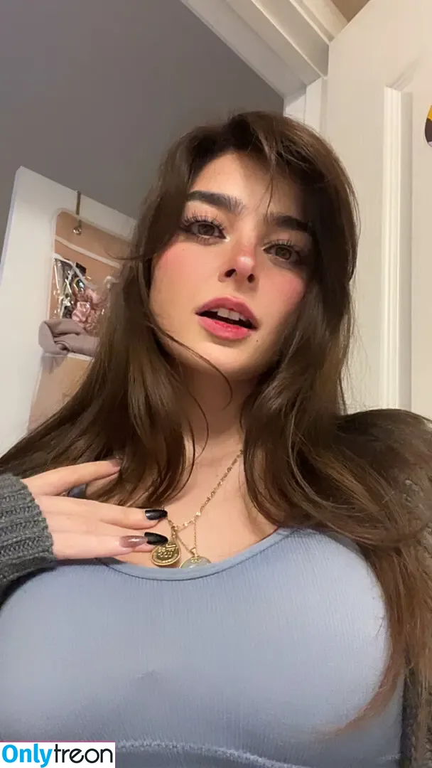 Aruuu nude photo #0738 ( / DeputyARUUU / malachitexd)