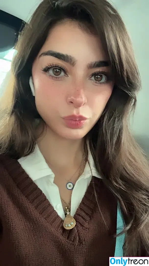 Aruuu nude photo #0862 ( / DeputyARUUU / malachitexd)