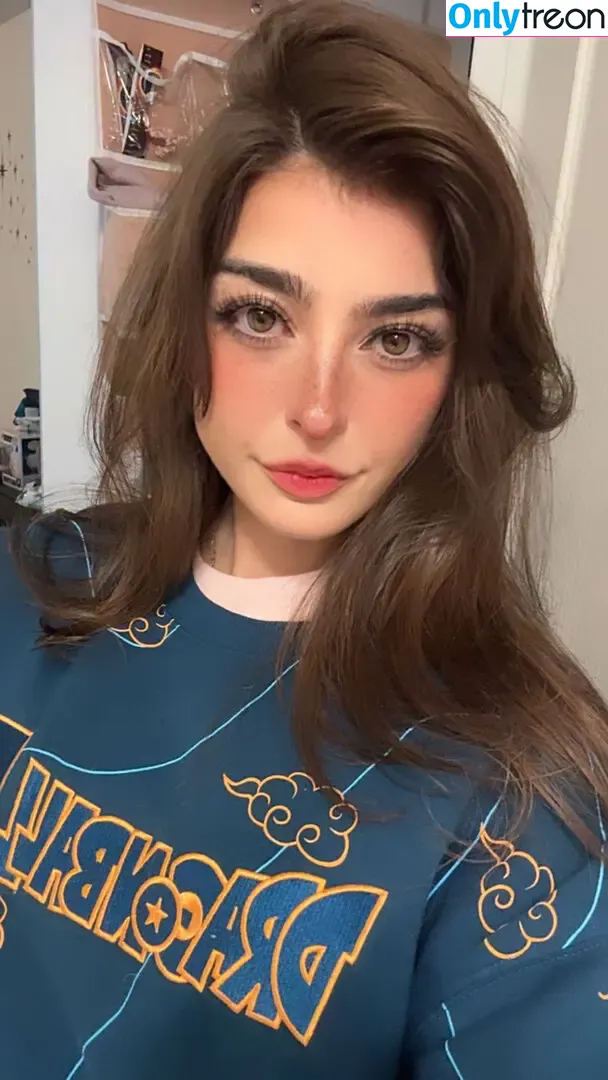 Aruuu nude photo #0888 ( / DeputyARUUU / malachitexd)