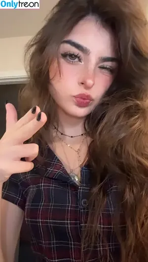 Aruuu /  / DeputyARUUU / malachitexd nude photo #1000
