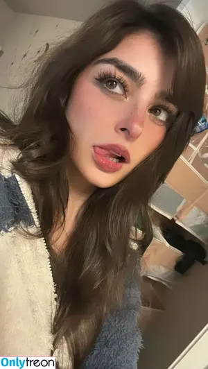 Aruuu /  / DeputyARUUU / malachitexd nude photo #1051