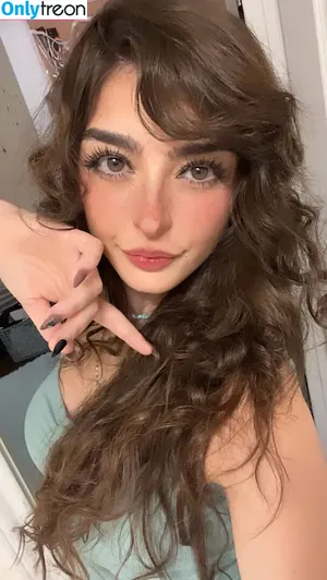 Aruuu /  / DeputyARUUU / malachitexd nude photo #1054