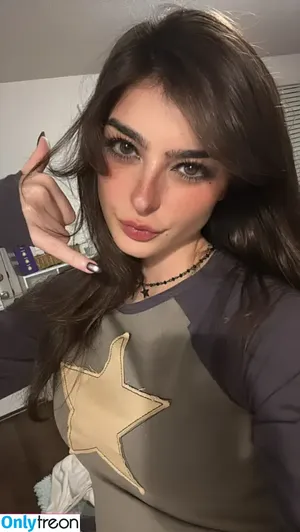 Aruuu /  / DeputyARUUU / malachitexd nude photo #1241