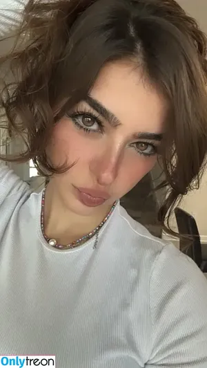 Aruuu /  / DeputyARUUU / malachitexd nude photo #1300
