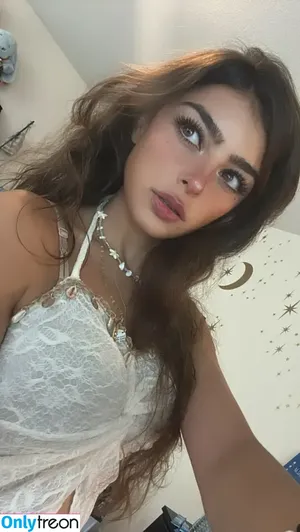 Aruuu /  / DeputyARUUU / malachitexd nude photo #1313