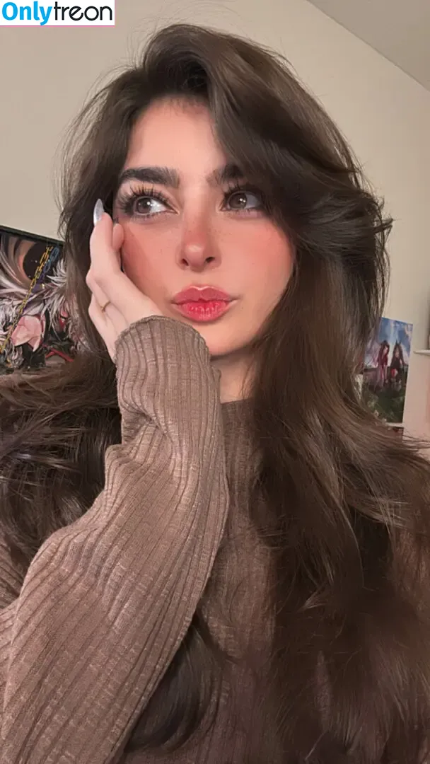 Aruuu nude photo #1052 ( / DeputyARUUU / malachitexd)