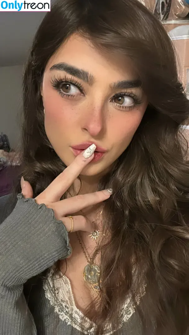 Aruuu nude photo #1076 ( / DeputyARUUU / malachitexd)
