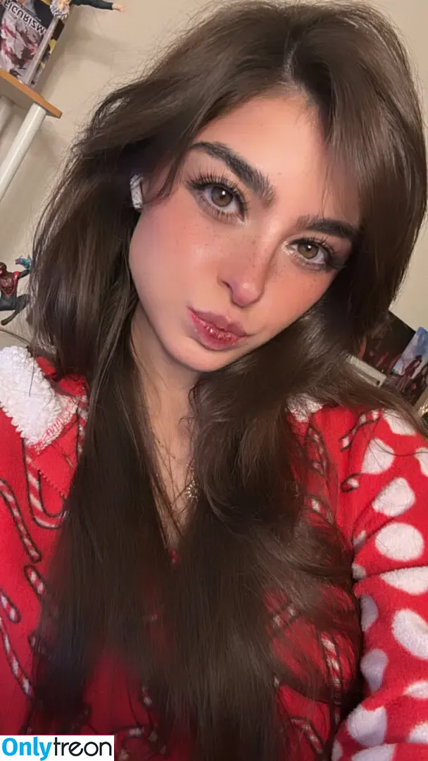 Aruuu nude photo #1090 ( / DeputyARUUU / malachitexd)