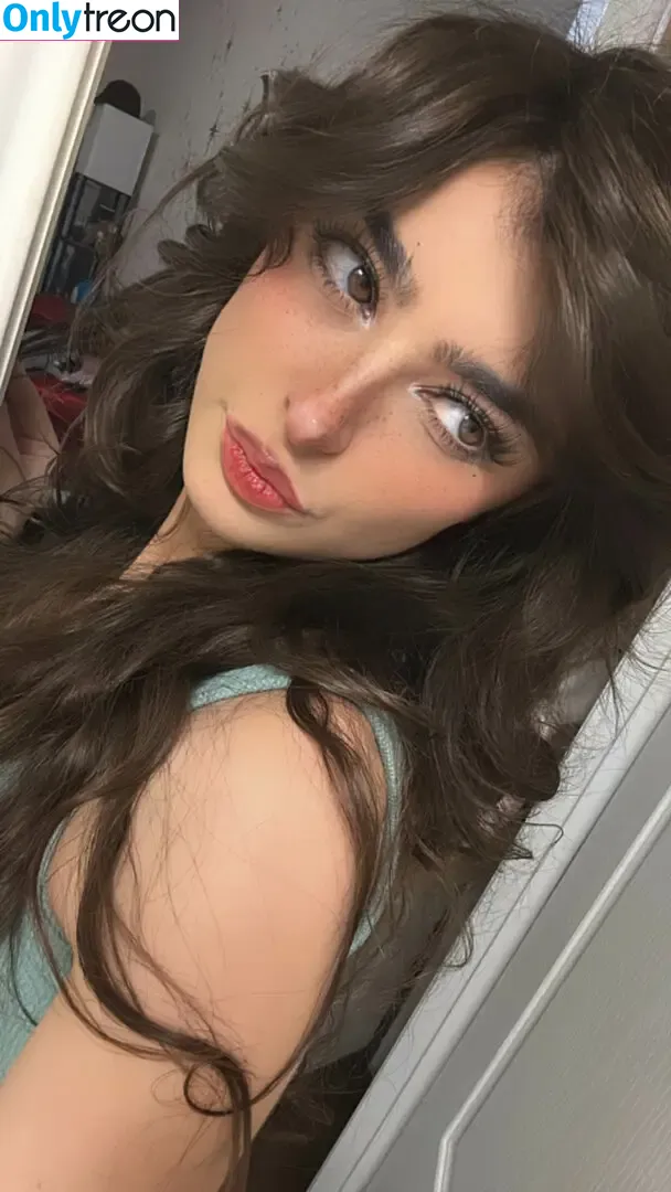 Aruuu nude photo #1131 ( / DeputyARUUU / malachitexd)