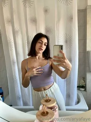 aryafaye / aryafaeofficial nude photo #0068
