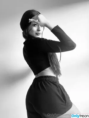 aryalopezx / aryalopezxo nude photo #0049