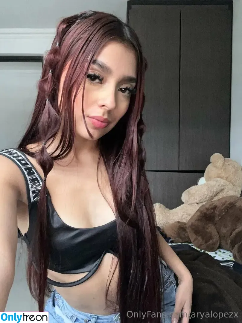 aryalopezx nude photo #0011 (aryalopezxo)