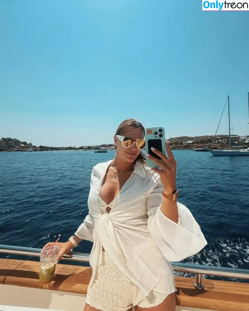 Aryna Sabalenka nude photo #0241 (arynasabalenka)