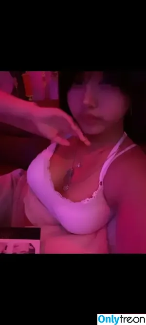  nude photo #0004