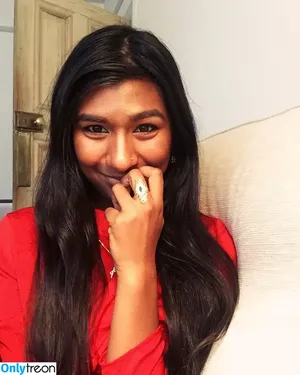 Ash Sarkar / ayocaesar nude photo #0008