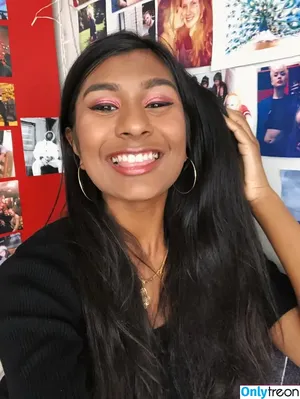 Ash Sarkar / ayocaesar nude photo #0019